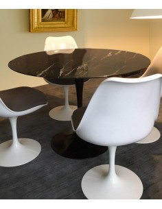 Table Saarinen 137 cm marbre ronde